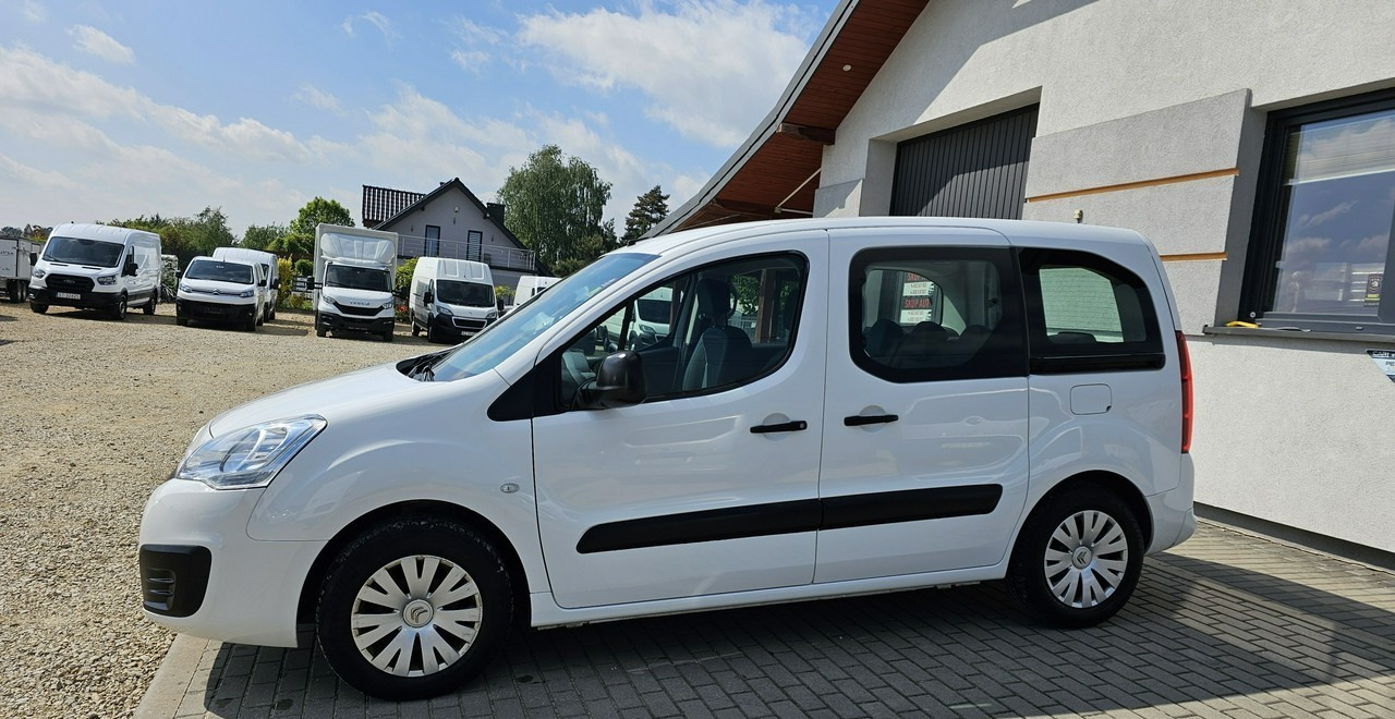 Peugeot Partner II 5 -osobowy - Osobní auto: obrázek 5 Peugeot Partner II 5 -osobowy - Osobní auto: obrázek 5