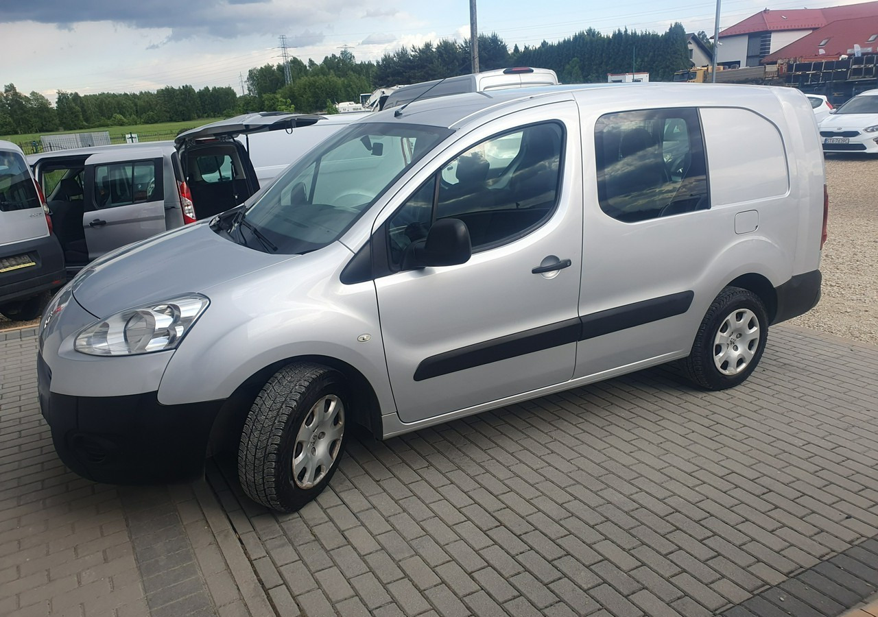 Furgon Peugeot Partner long *2 lub 5 osobowy *klima* gruau*: obrázek 15