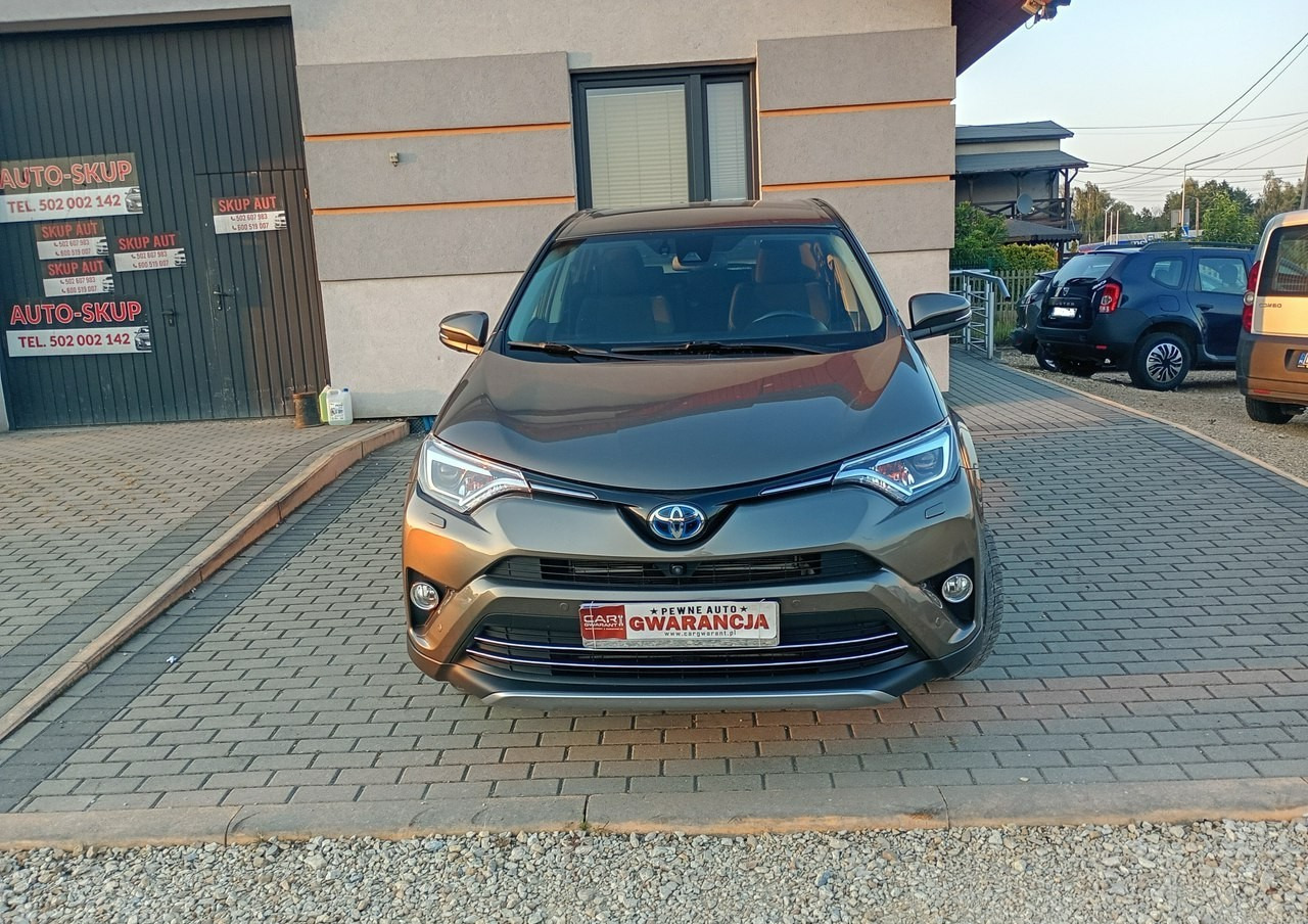 Toyota RAV 4 IV 2017/ 2018 - SUV: obrázek 2 Toyota RAV 4 IV 2017/ 2018 - SUV: obrázek 2