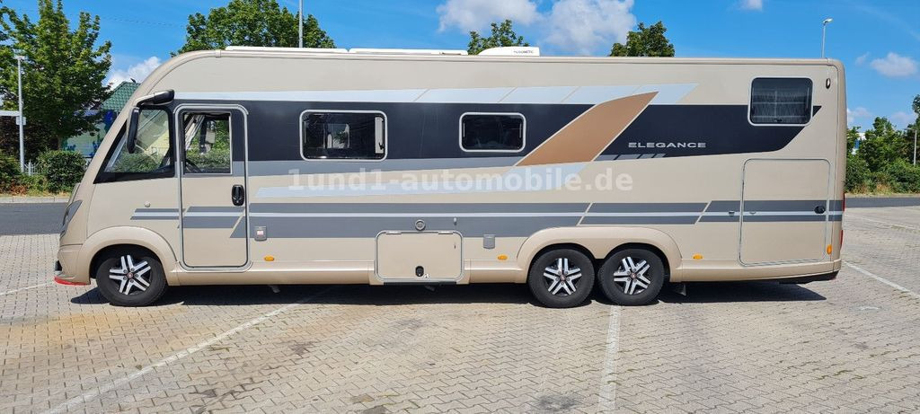 Bürstner Elegance I 910 G Solar/AHK/RFK/Alde/TwinSat/2xTV/Vollausstattung Elegance I 910 G Solar/AHK/RFK/Alde/TwinSat/2xTV/Vollausstattung - Integrovaný obytný vůz: obrázek 4 Bürstner Elegance I 910 G Solar/AHK/RFK/Alde/TwinSat/2xTV/Vollausstattung Elegance I 910 G Solar/AHK/RFK/Alde/TwinSat/2xTV/Vollausstattung - Integrovaný obytný vůz: obrázek 4