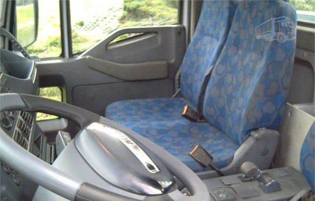 Iveco EUROCARGOeurocargo 160e25 - Nákladní automobil valníkový/ Plošinový, Auto s hydraulickou rukou: obrázek 4 Iveco EUROCARGOeurocargo 160e25 - Nákladní automobil valníkový/ Plošinový, Auto s hydraulickou rukou: obrázek 4