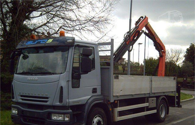 Iveco EUROCARGOeurocargo 160e25 - Nákladní automobil valníkový/ Plošinový, Auto s hydraulickou rukou: obrázek 1 Iveco EUROCARGOeurocargo 160e25 - Nákladní automobil valníkový/ Plošinový, Auto s hydraulickou rukou: obrázek 1