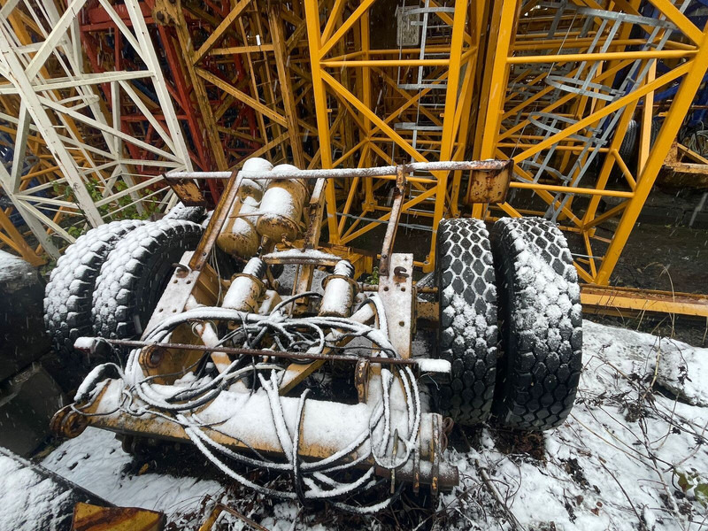 Liebherr 32K/35K/50K/63K axels + adapters TRA100KY1 /TRA120GY1 - Věžový jeřáb: obrázek 3 Liebherr 32K/35K/50K/63K axels + adapters TRA100KY1 /TRA120GY1 - Věžový jeřáb: obrázek 3