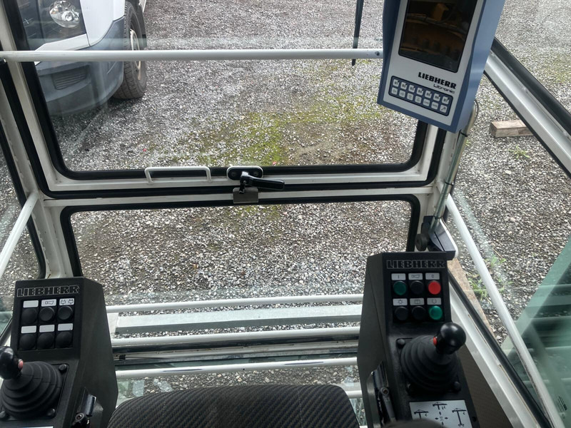 Liebherr 85EC-B 2012yom - Věžový jeřáb: obrázek 3 Liebherr 85EC-B 2012yom - Věžový jeřáb: obrázek 3