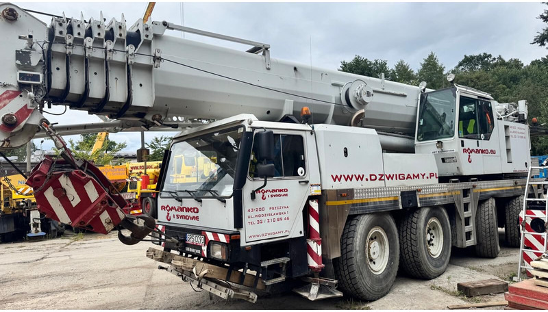 Liebherr LTM 1090/2 52m + 19m - Univerzální autojeřáb: obrázek 4 Liebherr LTM 1090/2 52m + 19m - Univerzální autojeřáb: obrázek 4