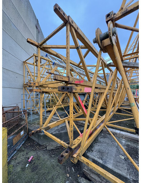 Liebherr TOWER SECTION 63LC 11,7m - Věžový jeřáb: obrázek 1 Liebherr TOWER SECTION 63LC 11,7m - Věžový jeřáb: obrázek 1