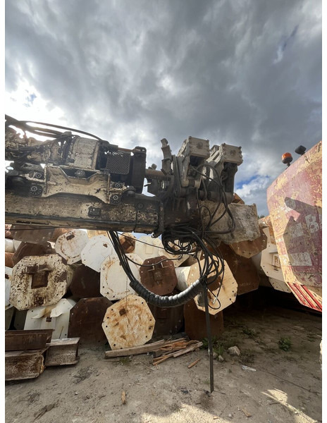 Soilmec SM21 - Samojízdné beranidlo: obrázek 4 Soilmec SM21 - Samojízdné beranidlo: obrázek 4