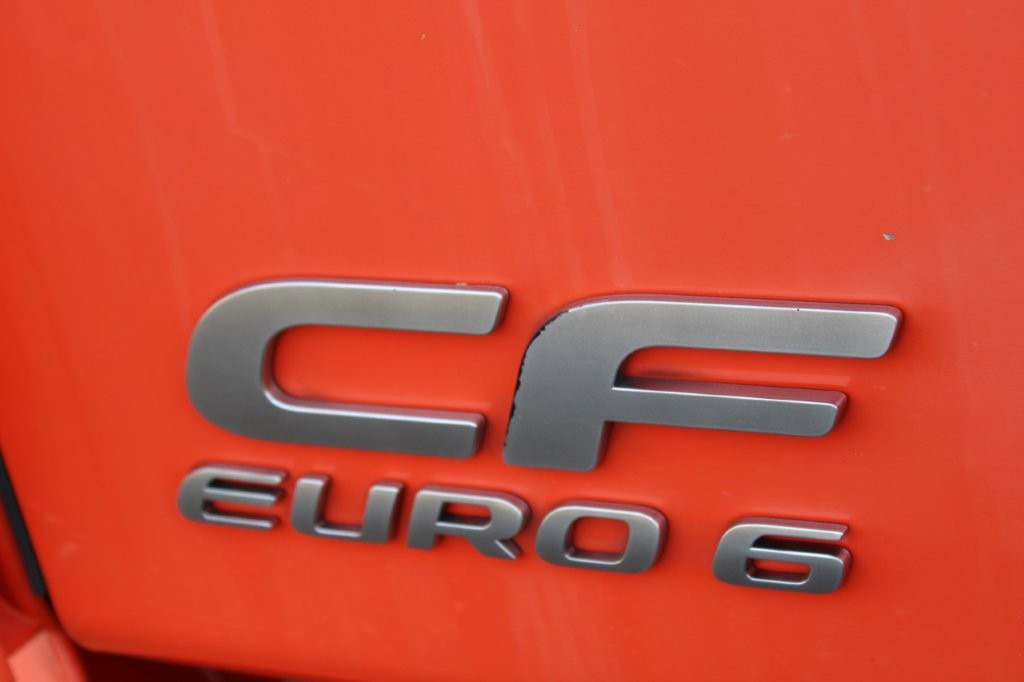 DAF CF 310 FA EURO 6 - Plachtový nákladní auto: obrázek 5 DAF CF 310 FA EURO 6 - Plachtový nákladní auto: obrázek 5
