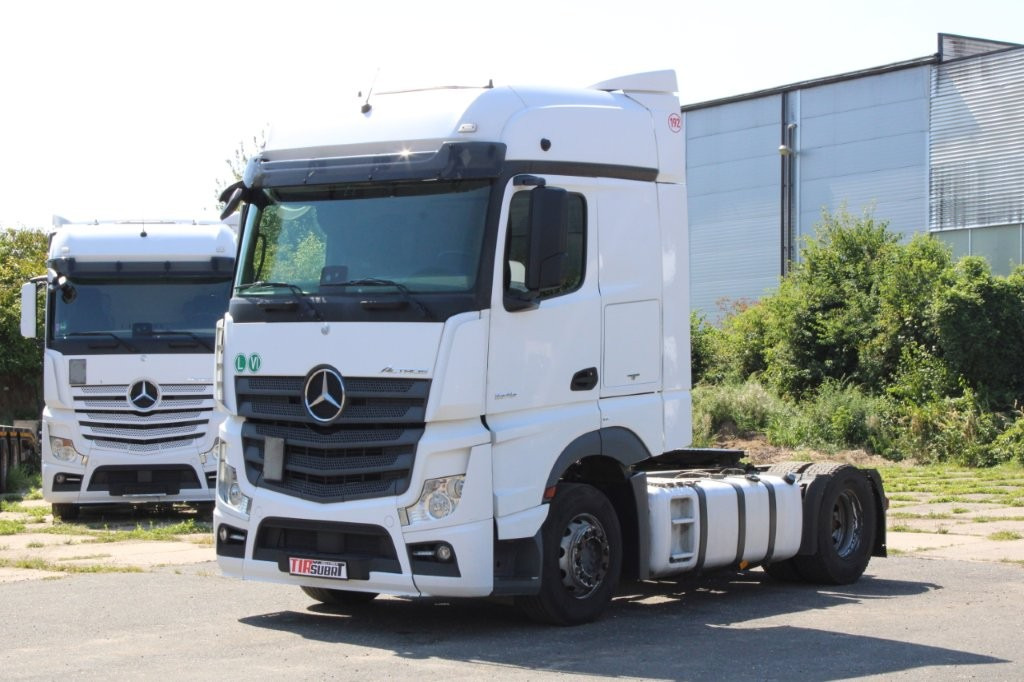 Mercedes-Benz ACTROS 1845 - Tahač: obrázek 2 Mercedes-Benz ACTROS 1845 - Tahač: obrázek 2
