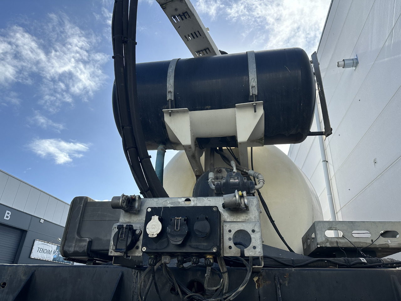 De Buf - Silo cisterna: obrázek 5 De Buf - Silo cisterna: obrázek 5