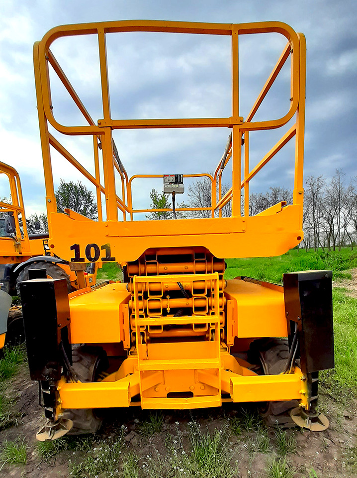 HAULOTTE Compact 12 DX - Nůžková plošina: obrázek 5 HAULOTTE Compact 12 DX - Nůžková plošina: obrázek 5
