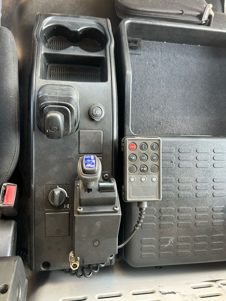 IVECO EUROCARGO 140-250 - Auto s hydraulickou rukou, Sklápěč: obrázek 5 IVECO EUROCARGO 140-250 - Auto s hydraulickou rukou, Sklápěč: obrázek 5