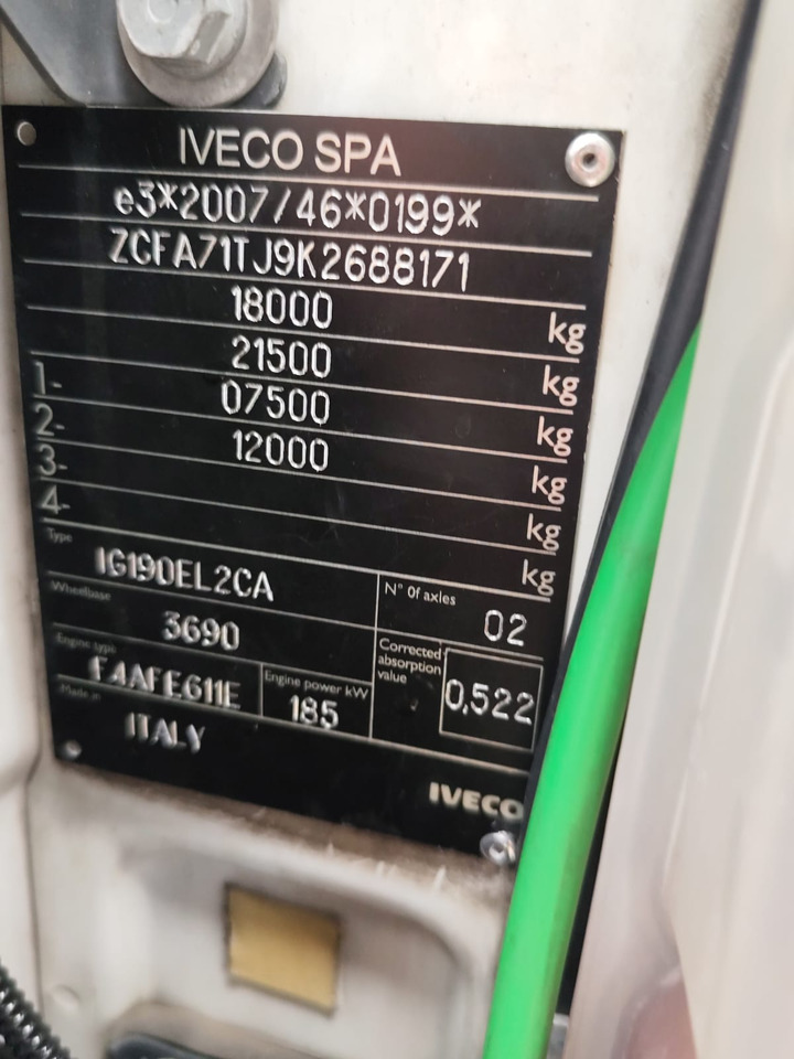 IVECO EUROCARGO 180-250 - Hákový nosič kontejnerů, Auto s hydraulickou rukou: obrázek 2 IVECO EUROCARGO 180-250 - Hákový nosič kontejnerů, Auto s hydraulickou rukou: obrázek 2