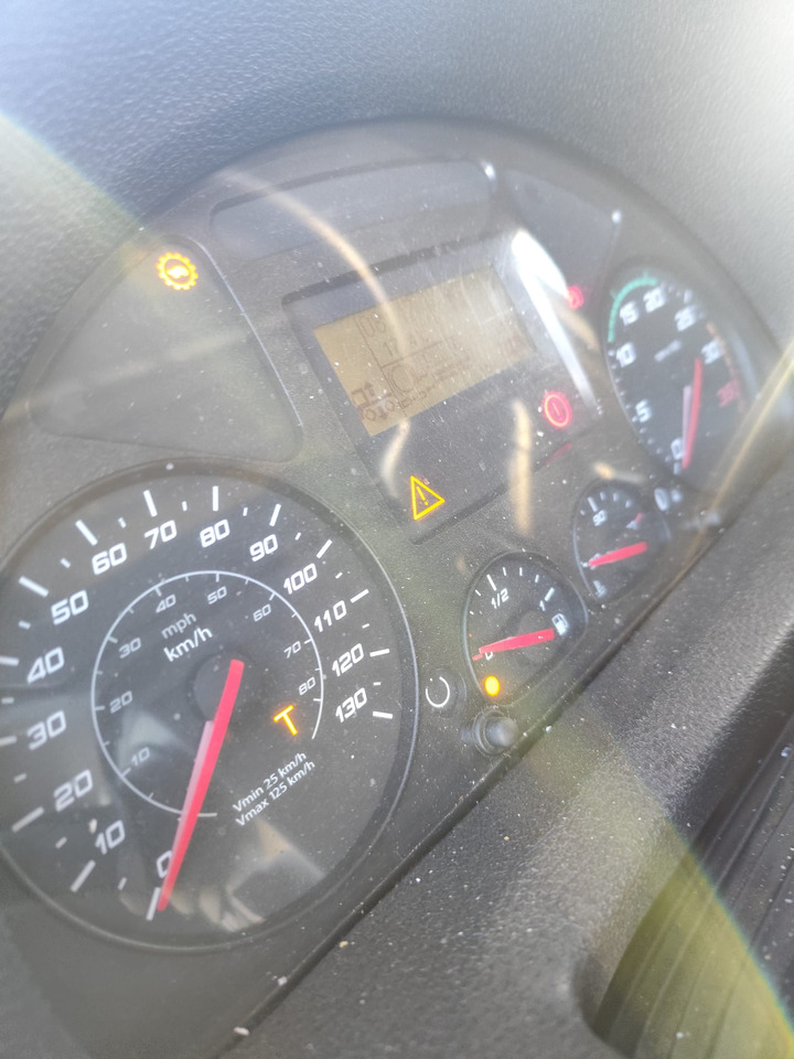 IVECO EUROCARGO 180-320 - Podvozek s kabinou: obrázek 5 IVECO EUROCARGO 180-320 - Podvozek s kabinou: obrázek 5