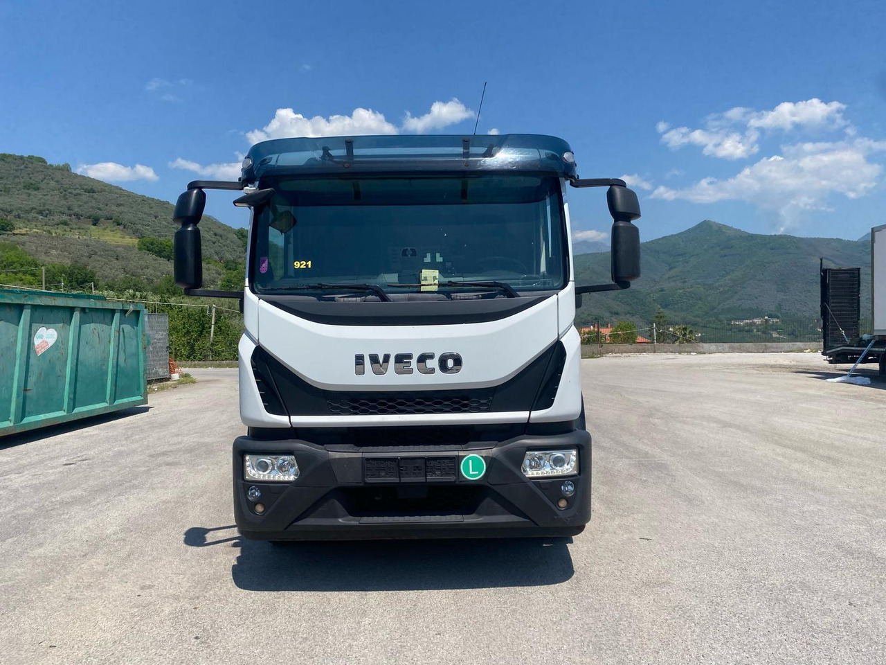 Podvozek s kabinou IVECO EUROCARGO 180-320: obrázek 8