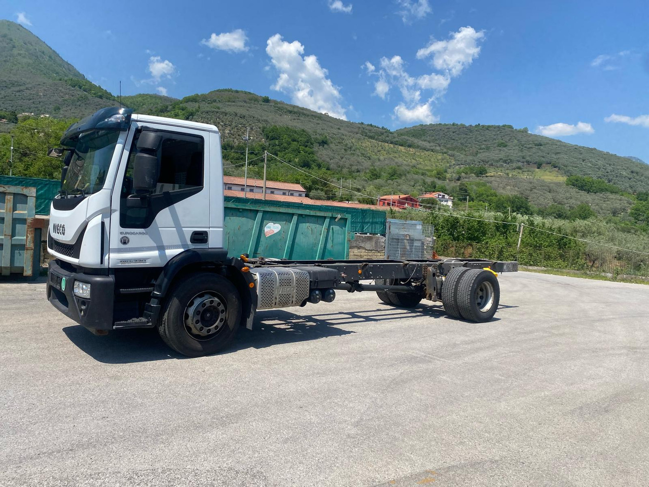 Podvozek s kabinou IVECO EUROCARGO 180-320: obrázek 6