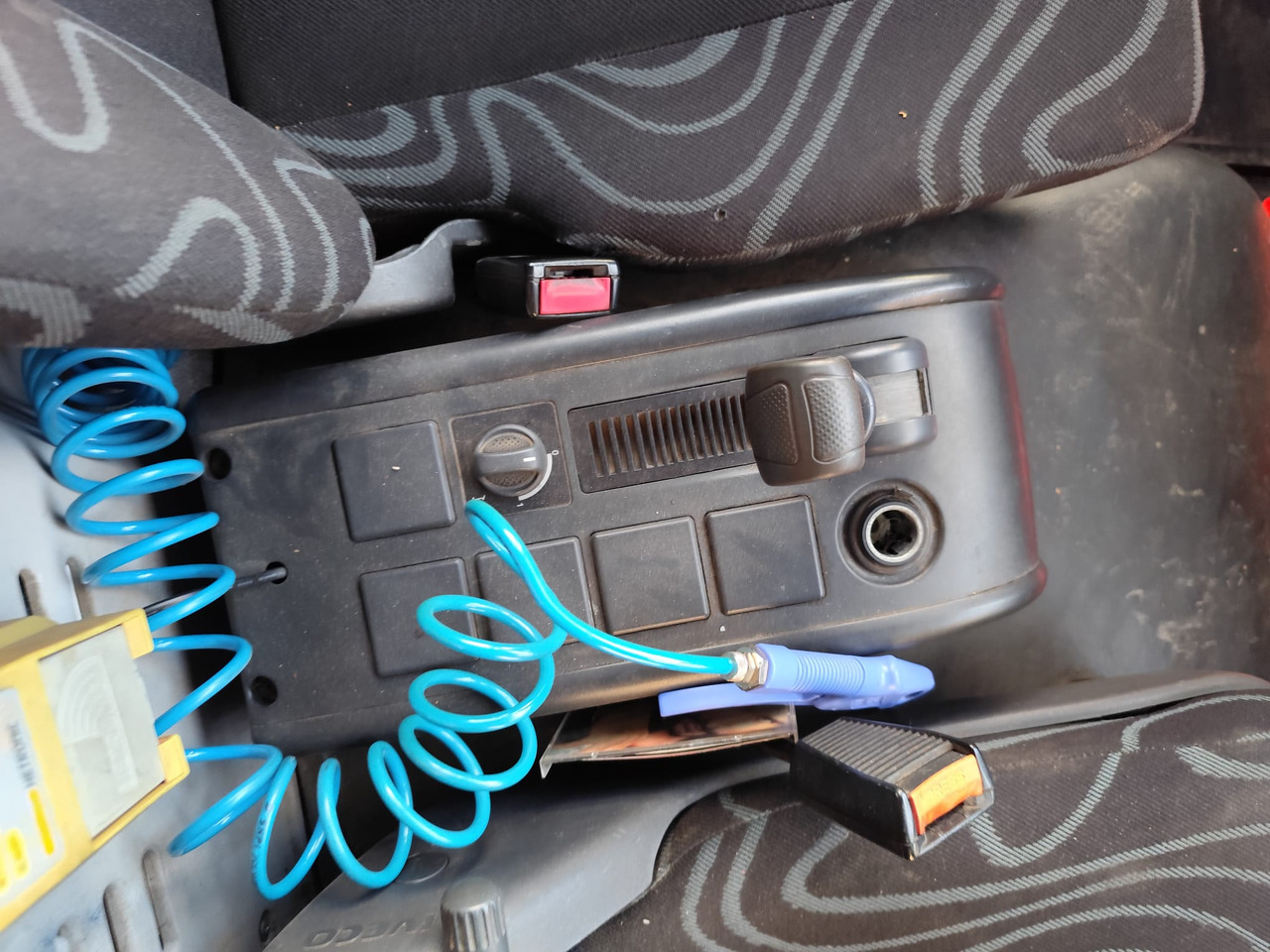 IVECO EUROCARGO 180E25 - Auto s hydraulickou rukou, Auto s hydraulickou rukou: obrázek 5 IVECO EUROCARGO 180E25 - Auto s hydraulickou rukou, Auto s hydraulickou rukou: obrázek 5