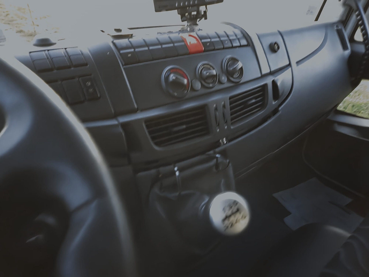 IVECO EUROCARGO 180E25 - Auto s hydraulickou rukou, Auto s hydraulickou rukou: obrázek 3 IVECO EUROCARGO 180E25 - Auto s hydraulickou rukou, Auto s hydraulickou rukou: obrázek 3