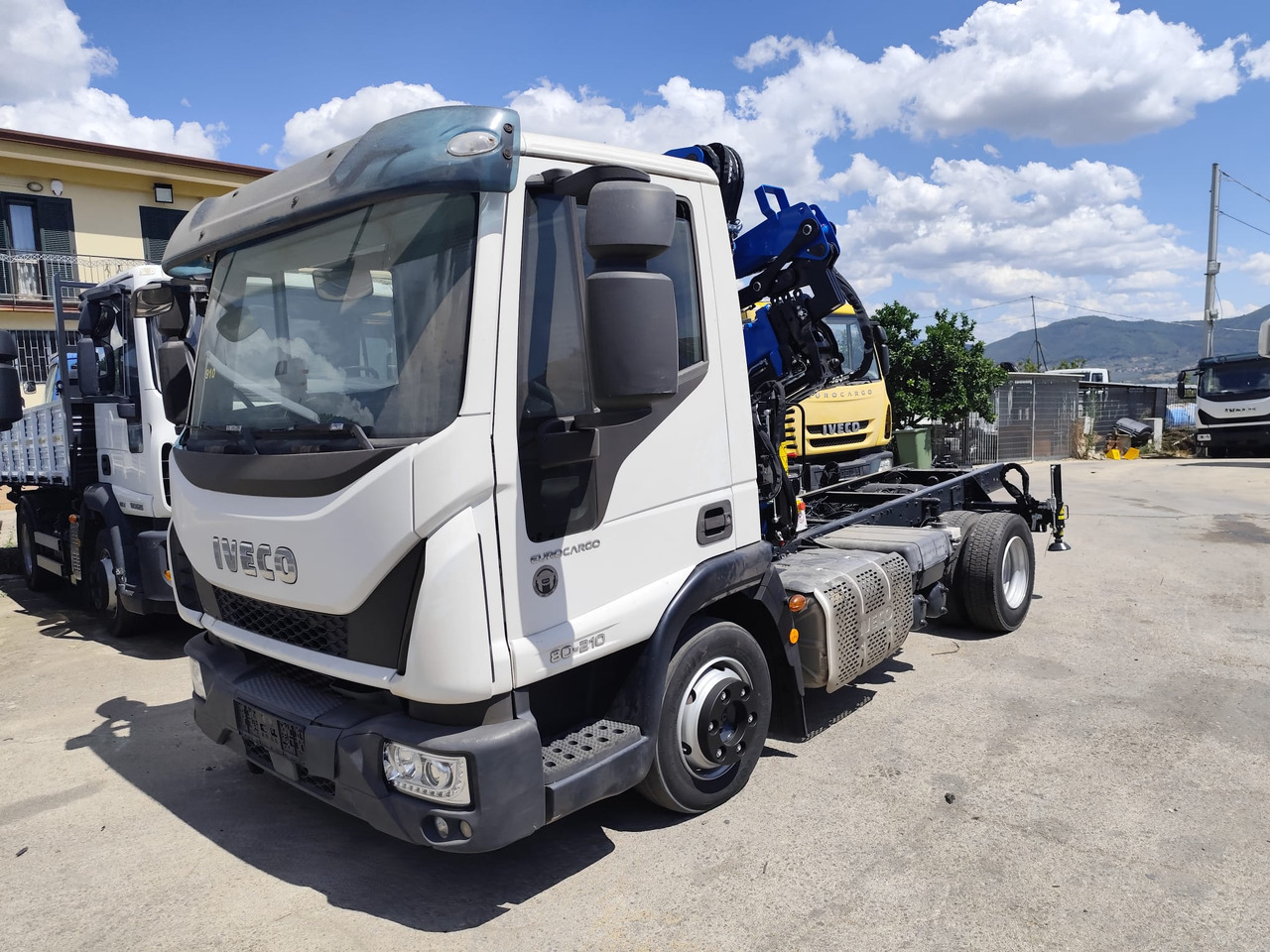 Auto s hydraulickou rukou IVECO EUROCARGO 80-210: obrázek 31