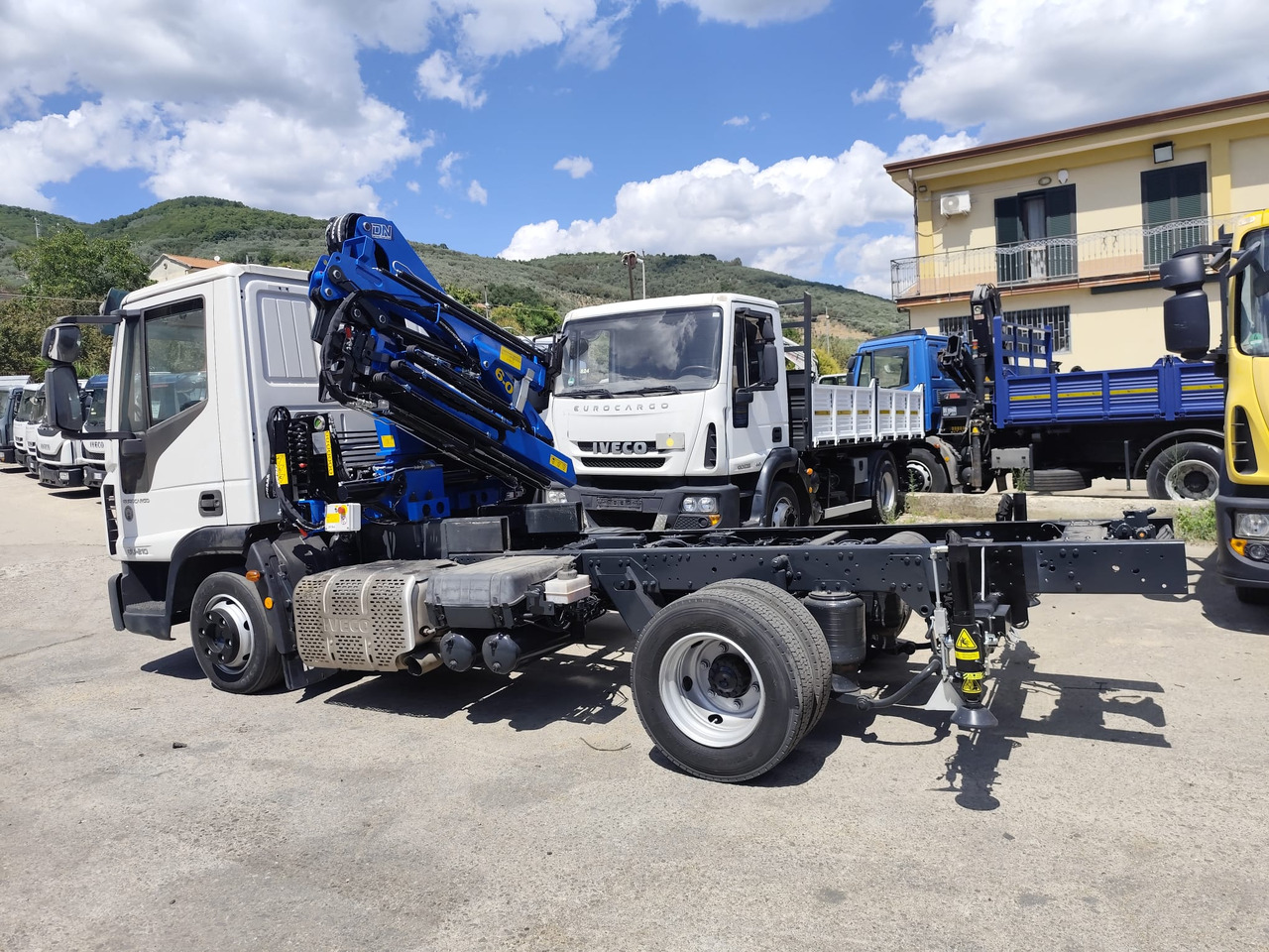 Auto s hydraulickou rukou IVECO EUROCARGO 80-210: obrázek 16