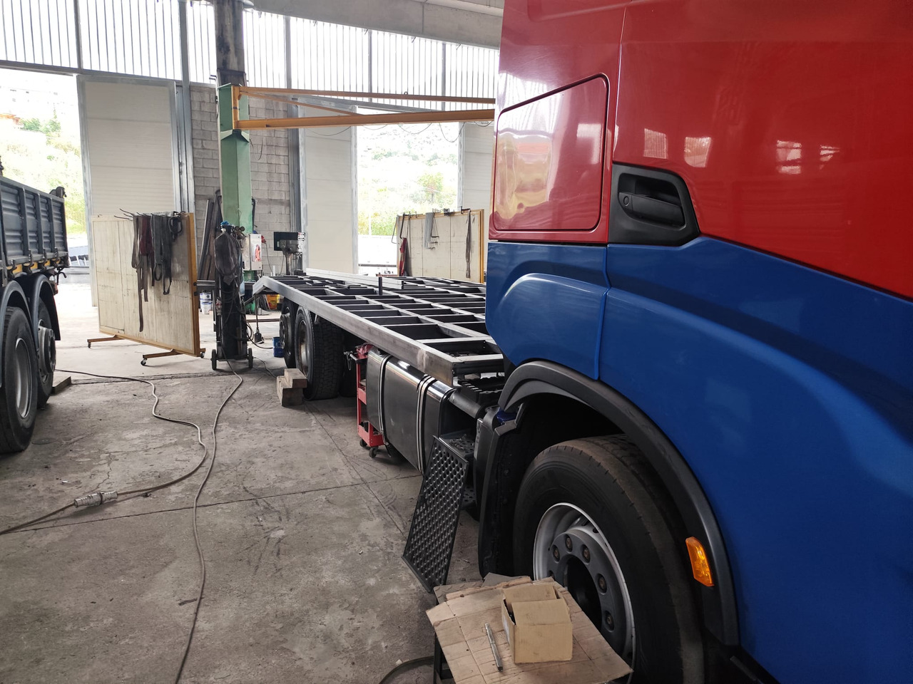IVECO S-WAY AS260S48 Y - Nákladní automobil valníkový/ Plošinový: obrázek 4 IVECO S-WAY AS260S48 Y - Nákladní automobil valníkový/ Plošinový: obrázek 4