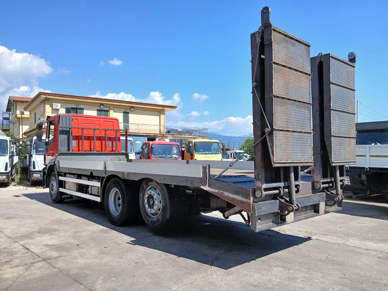 Nákladní automobil valníkový/ Plošinový IVECO STRALIS 260S40: obrázek 20