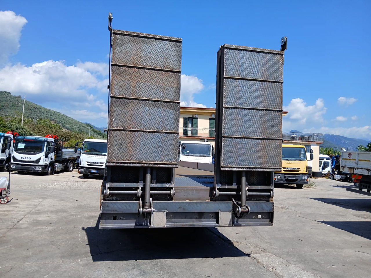 Nákladní automobil valníkový/ Plošinový IVECO STRALIS 260S40: obrázek 15