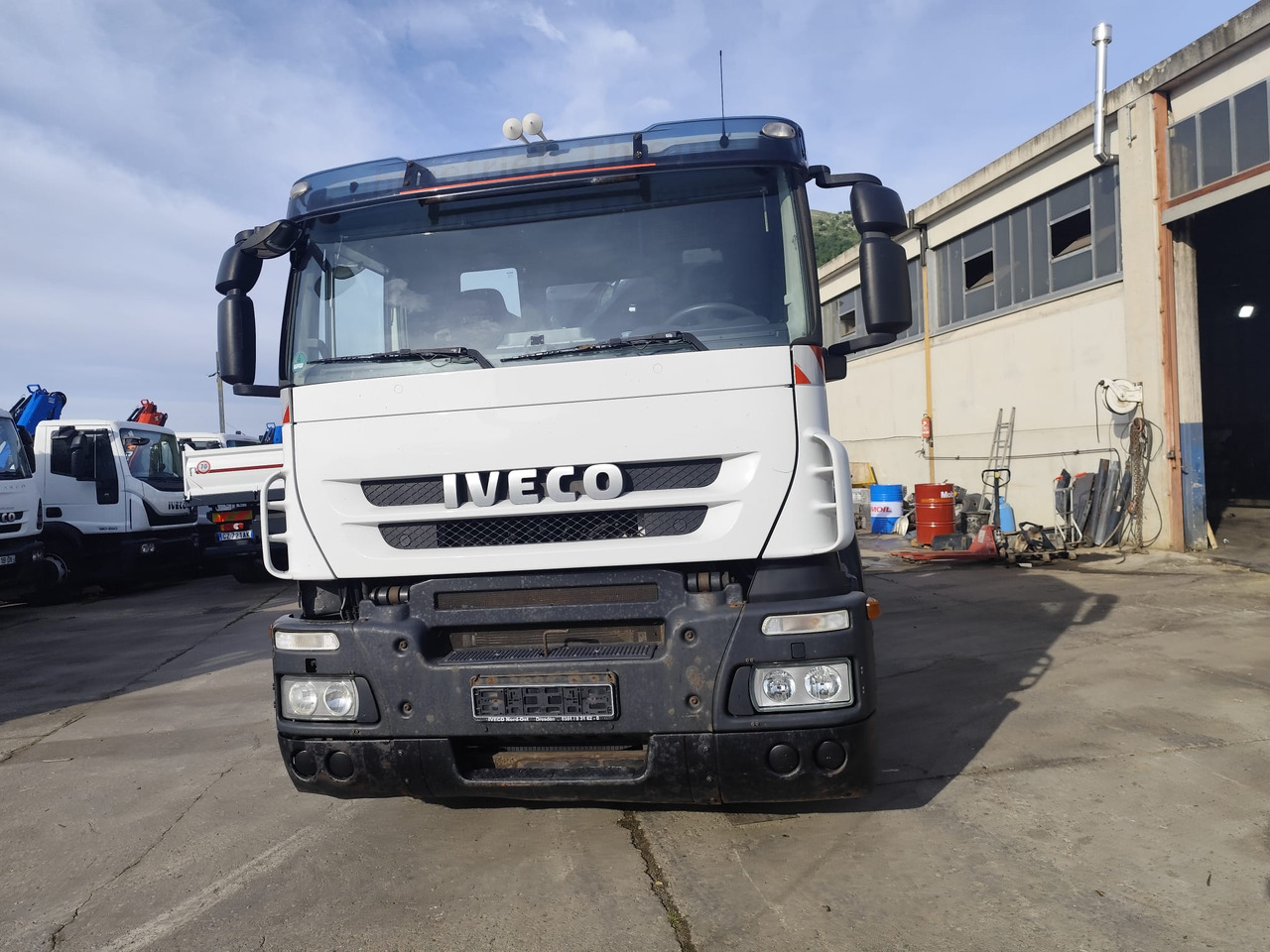 IVECO STRALIS 260S45 - Auto s hydraulickou rukou: obrázek 5 IVECO STRALIS 260S45 - Auto s hydraulickou rukou: obrázek 5