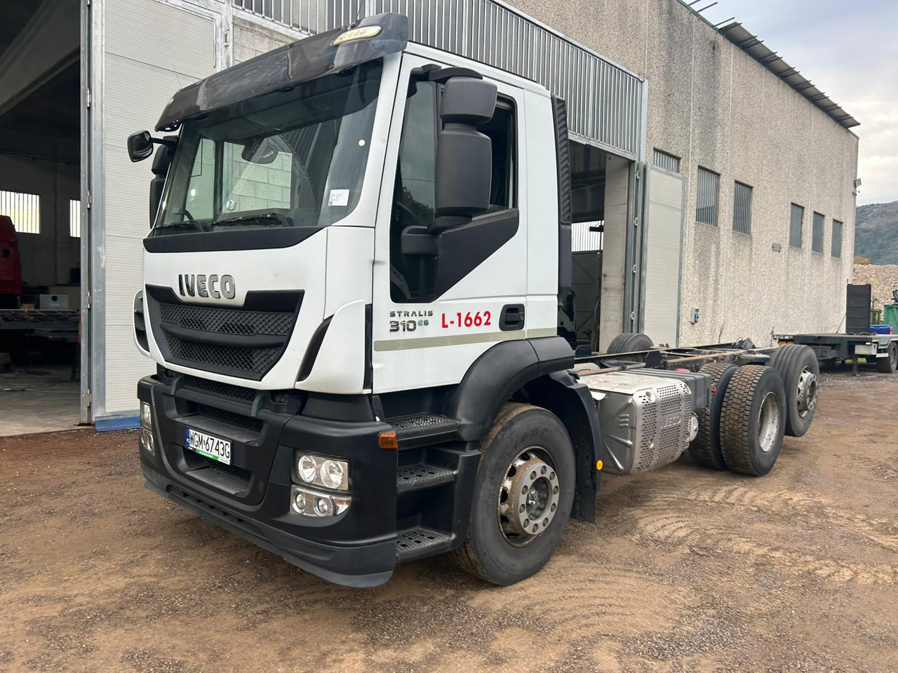 IVECO STRALIS AD 260S31 - Podvozek s kabinou: obrázek 2 IVECO STRALIS AD 260S31 - Podvozek s kabinou: obrázek 2