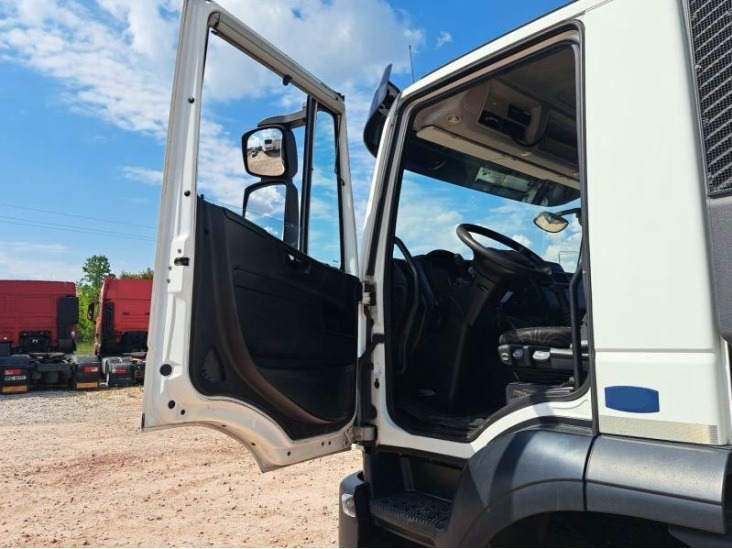 Skříňový nákladní auto IVECO STRALIS AD 260S31: obrázek 18