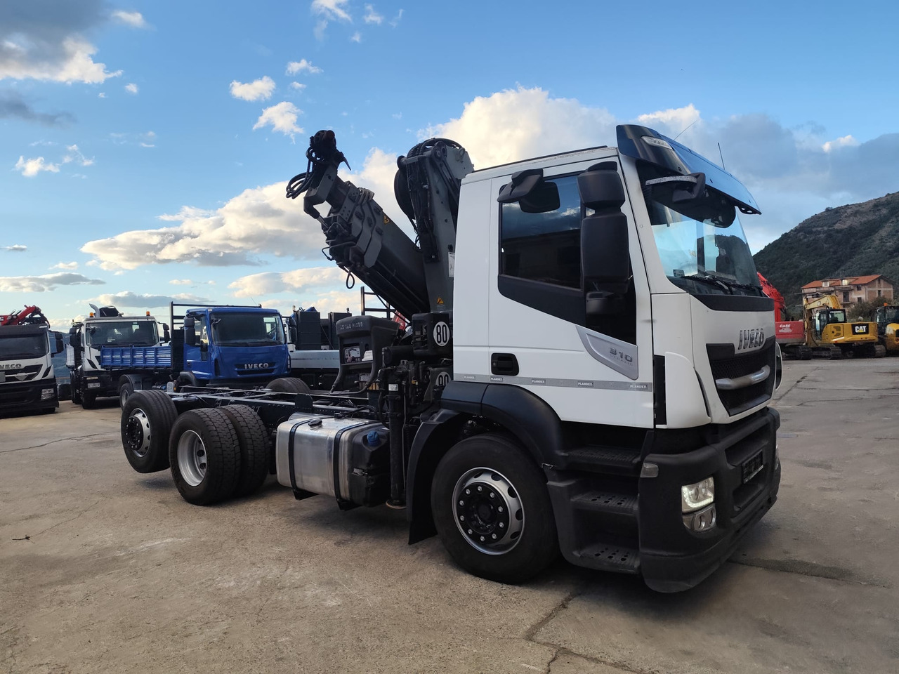 IVECO STRALIS AD 260S31 Y/P - Sklápěč, Auto s hydraulickou rukou: obrázek 2 IVECO STRALIS AD 260S31 Y/P - Sklápěč, Auto s hydraulickou rukou: obrázek 2