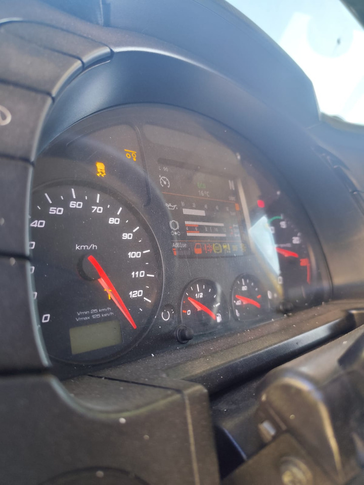 IVECO STRALIS HI-WAY 260S46 XP - Nákladní automobil valníkový/ Plošinový: obrázek 5 IVECO STRALIS HI-WAY 260S46 XP - Nákladní automobil valníkový/ Plošinový: obrázek 5