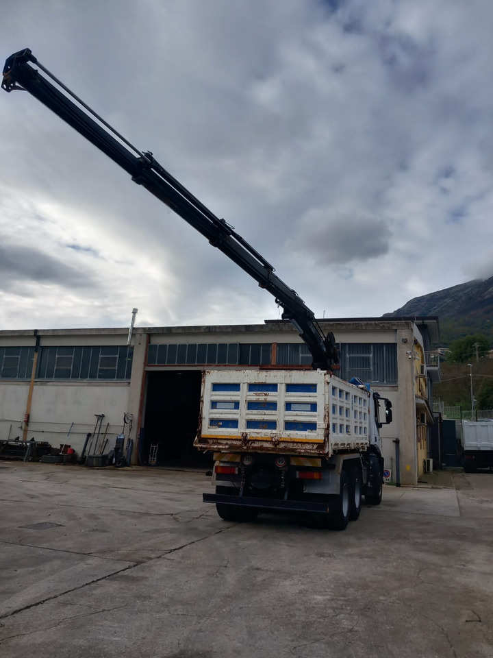 Auto s hydraulickou rukou, Sklápěč IVECO TRAKKER 260T36: obrázek 28 Auto s hydraulickou rukou, Sklápěč IVECO TRAKKER 260T36: obrázek 28