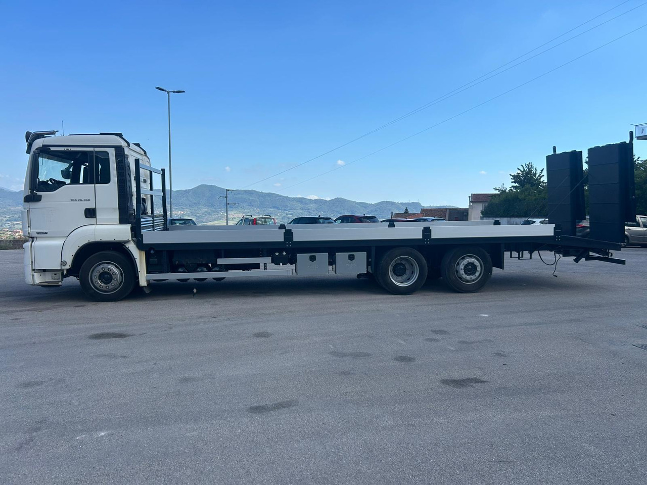 MAN TGS 26.360 - Nákladní automobil valníkový/ Plošinový: obrázek 2 MAN TGS 26.360 - Nákladní automobil valníkový/ Plošinový: obrázek 2