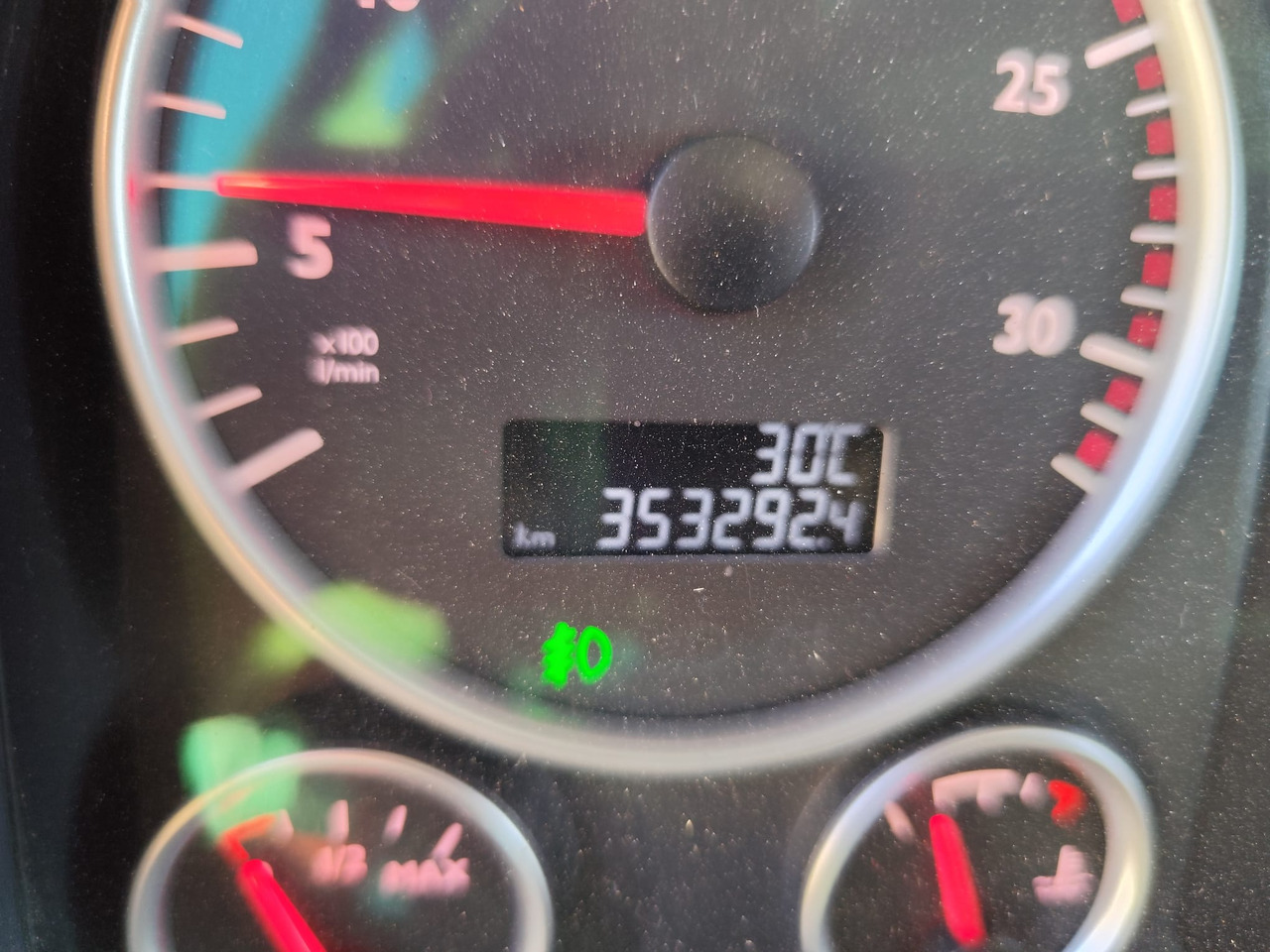 MAN TGS 35.480 - Nákladní automobil valníkový/ Plošinový: obrázek 4 MAN TGS 35.480 - Nákladní automobil valníkový/ Plošinový: obrázek 4