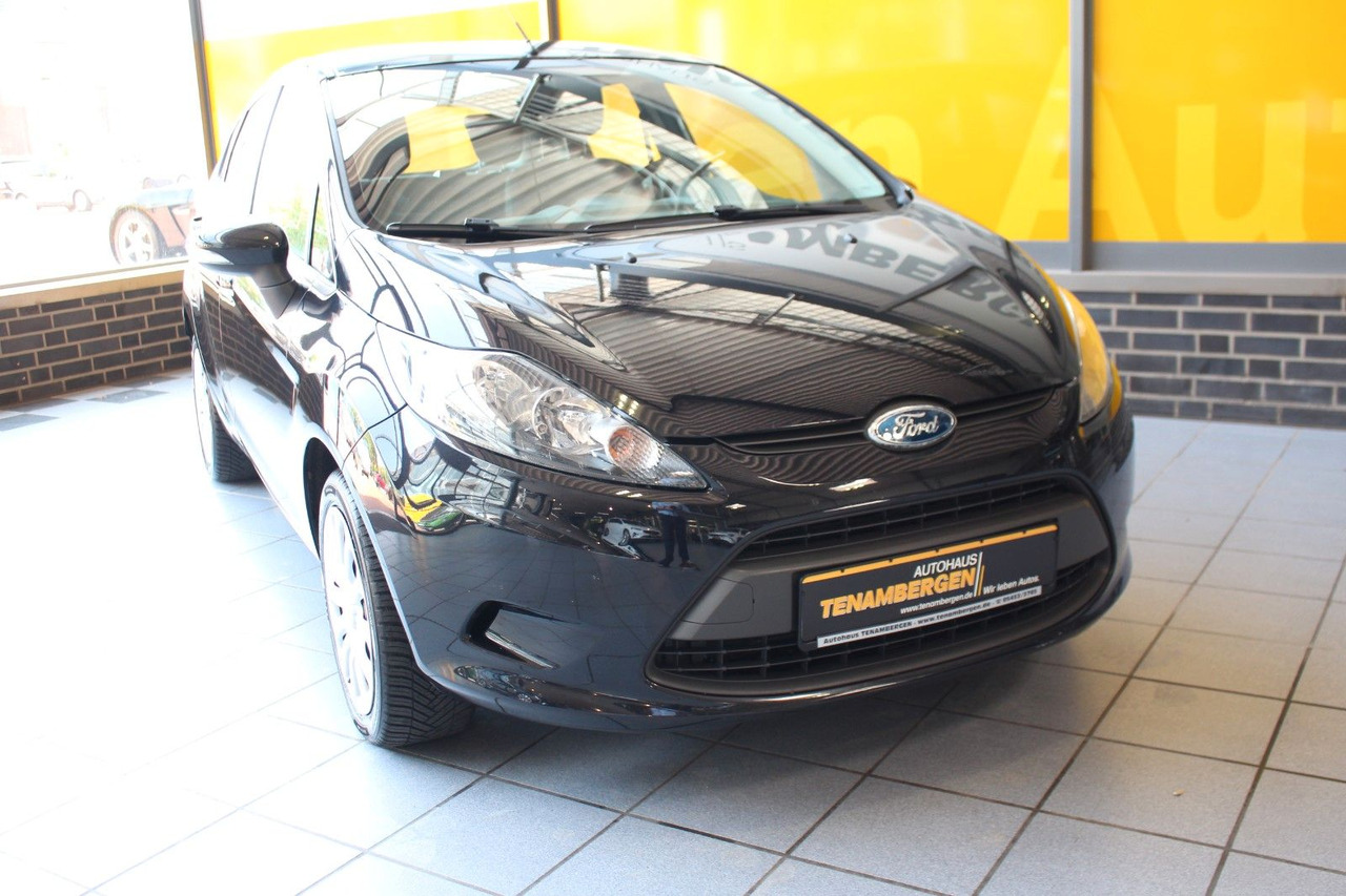 Ford Fiesta Trend Klima + Frontscheibenheizung 5Türer - Osobní auto: obrázek 2 Ford Fiesta Trend Klima + Frontscheibenheizung 5Türer - Osobní auto: obrázek 2