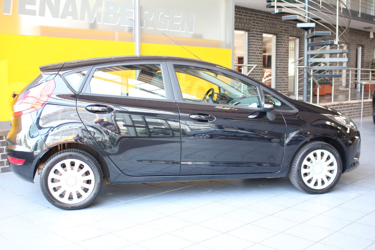 Ford Fiesta Trend Klima + Frontscheibenheizung 5Türer - Osobní auto: obrázek 3 Ford Fiesta Trend Klima + Frontscheibenheizung 5Türer - Osobní auto: obrázek 3