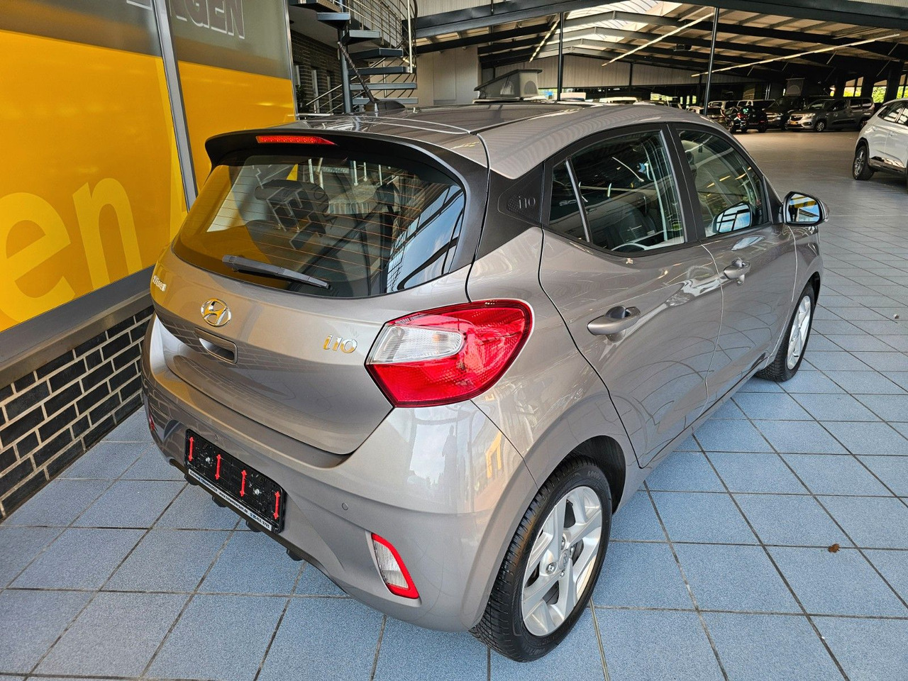 Hyundai i10 Trend AUTOMATIK SHZ PDC LenkrHzg DAB Spurhal - Osobní auto: obrázek 3 Hyundai i10 Trend AUTOMATIK SHZ PDC LenkrHzg DAB Spurhal - Osobní auto: obrázek 3