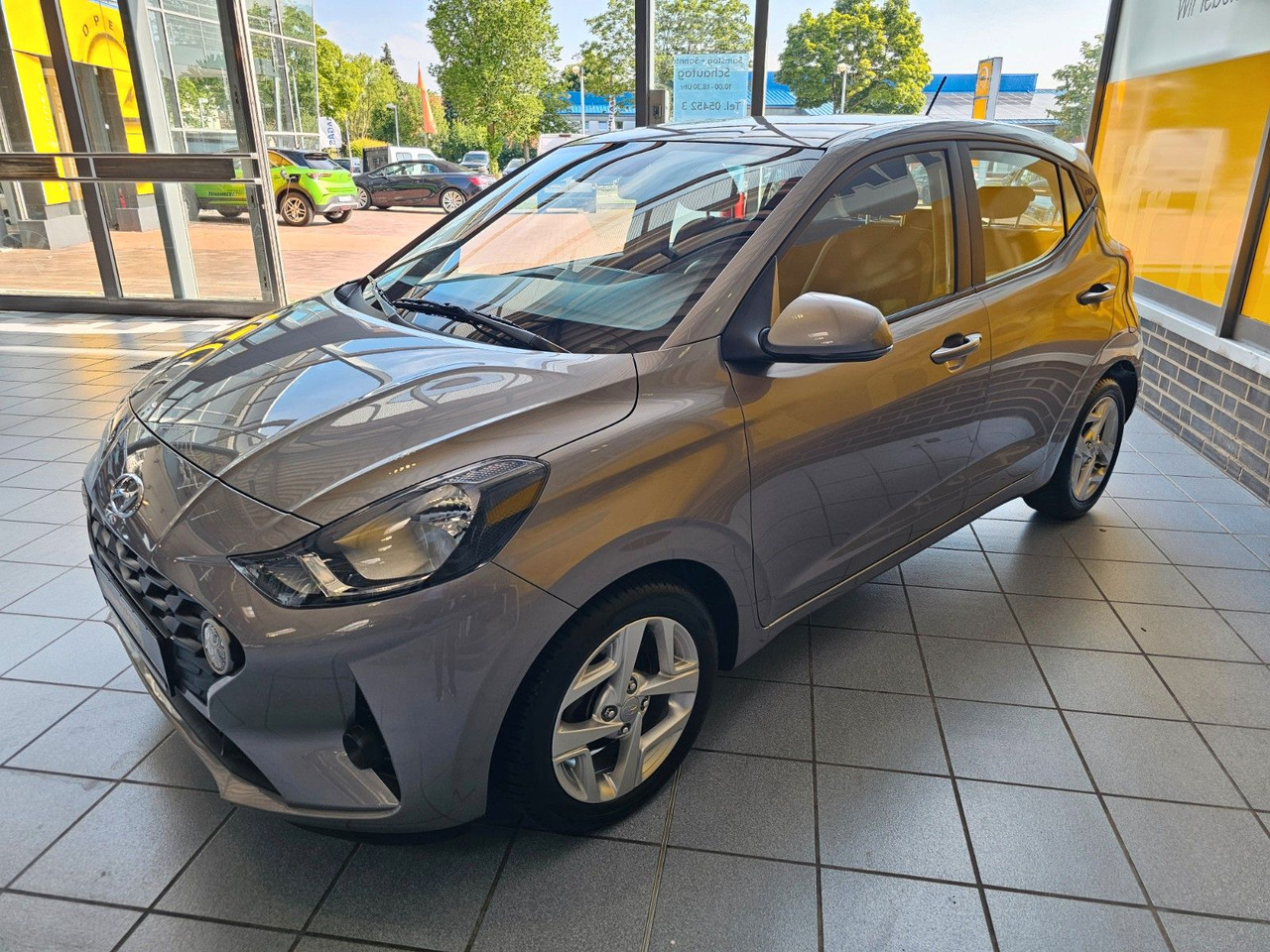 Hyundai i10 Trend AUTOMATIK SHZ PDC LenkrHzg DAB Spurhal - Osobní auto: obrázek 4 Hyundai i10 Trend AUTOMATIK SHZ PDC LenkrHzg DAB Spurhal - Osobní auto: obrázek 4