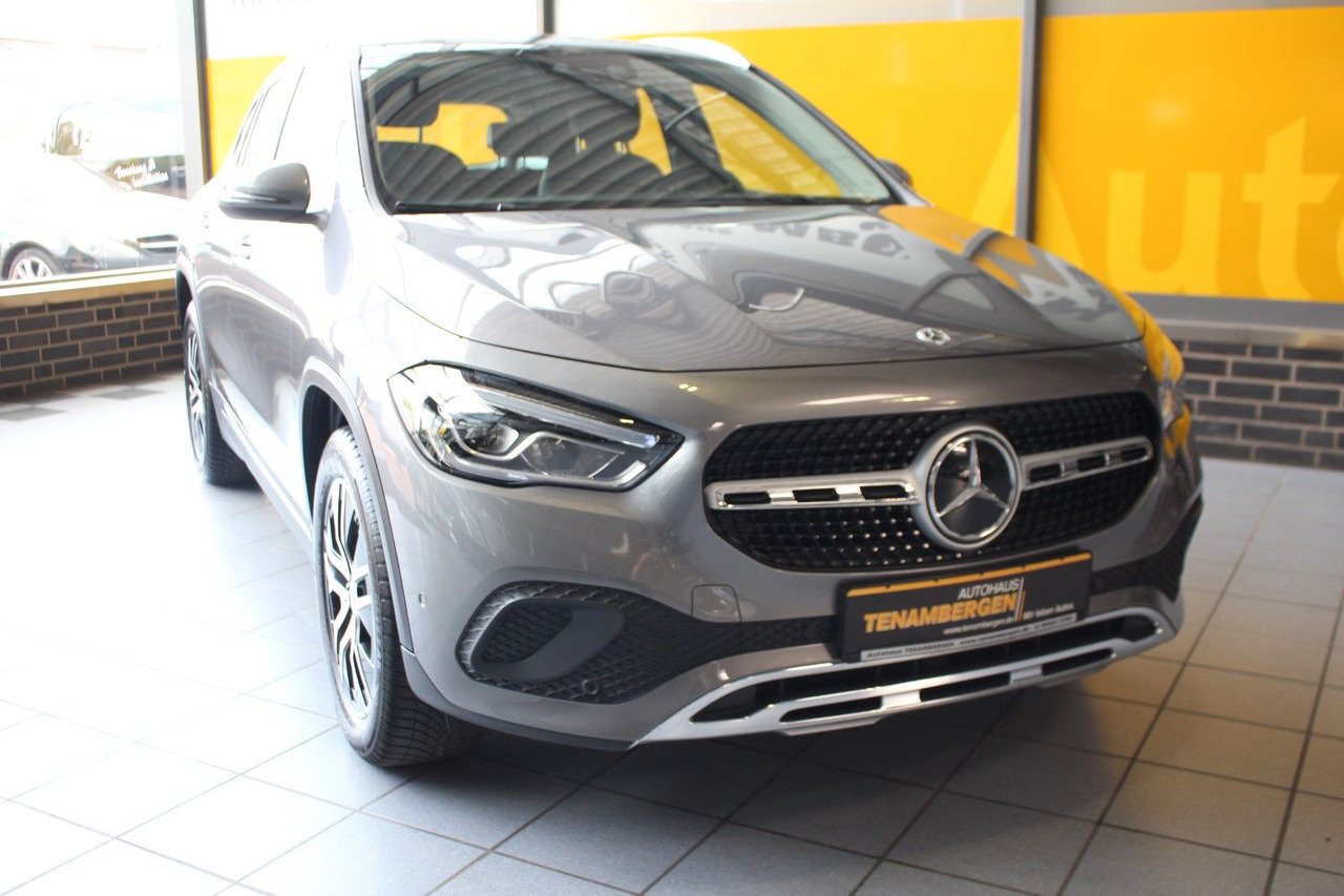 Mercedes-Benz GLA 180 Progressive Navi LED Kamera - SUV: obrázek 2 Mercedes-Benz GLA 180 Progressive Navi LED Kamera - SUV: obrázek 2