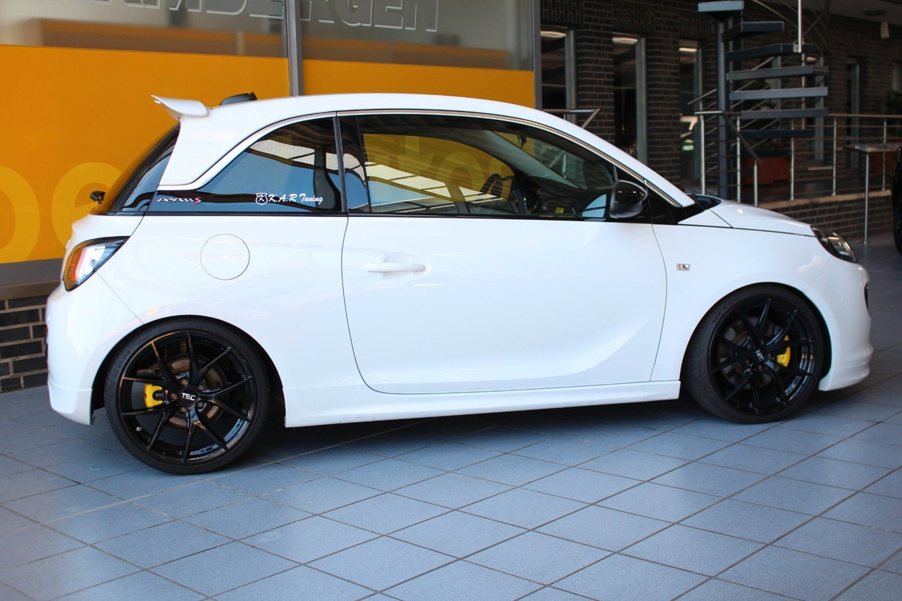 Opel Adam S 1.4 Überrollkäfig 4Punkt-Gurte - Sedan: obrázek 3 Opel Adam S 1.4 Überrollkäfig 4Punkt-Gurte - Sedan: obrázek 3
