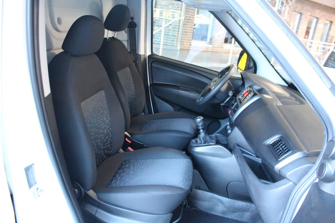 Malá dodávka Opel Combo D Kasten L2H1 2,4t  Klima Sitzheizung PDC: obrázek 9