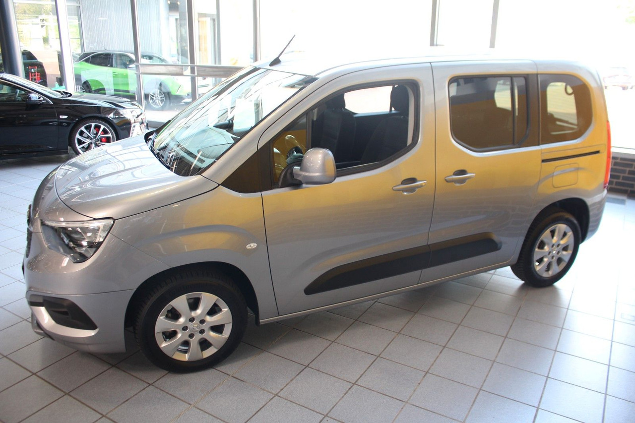 Opel Combo Life E Elegance 180°Kamera Allwetter DAB - Mikrobus: obrázek 5 Opel Combo Life E Elegance 180°Kamera Allwetter DAB - Mikrobus: obrázek 5