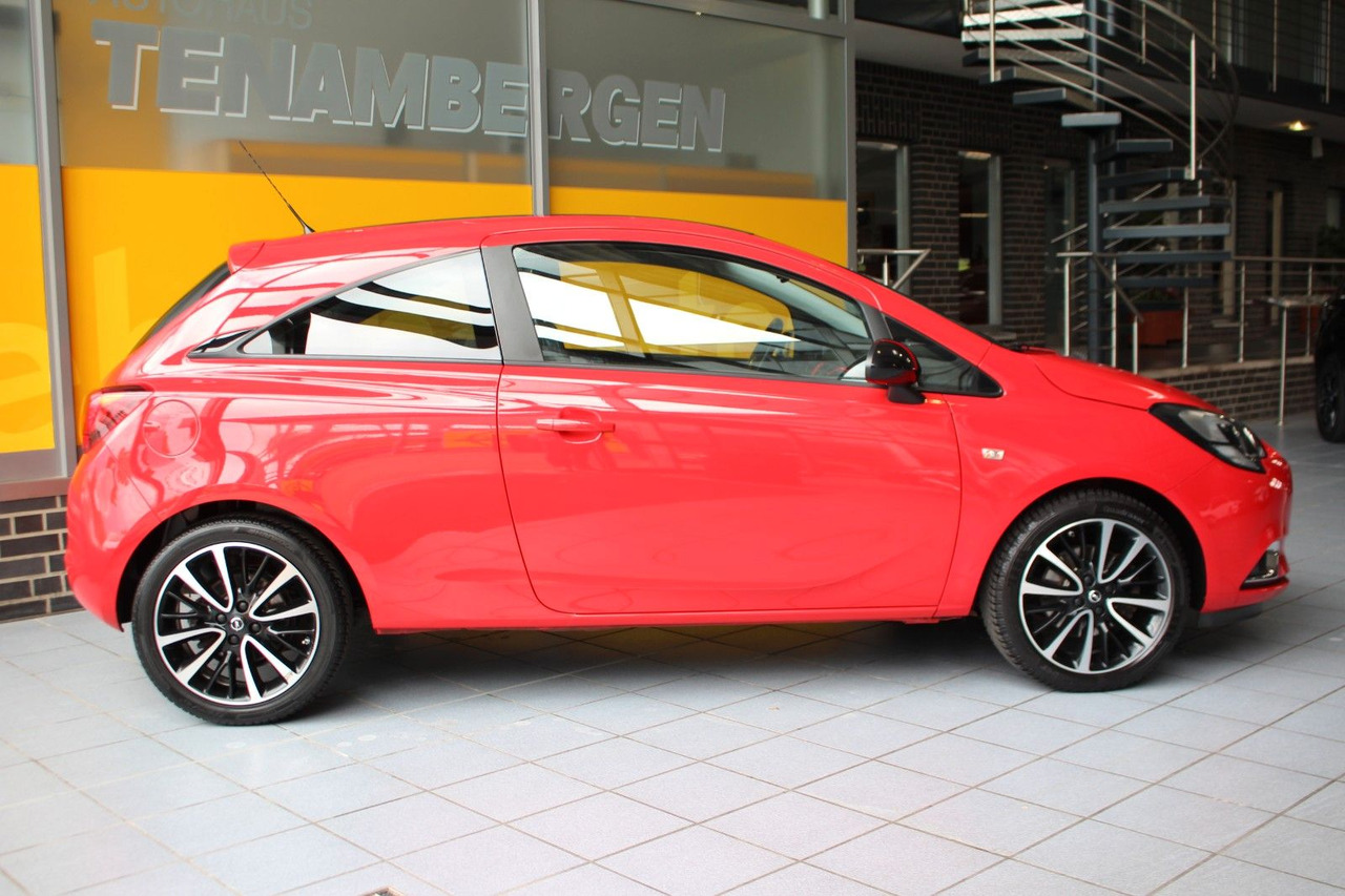 Opel Corsa Color Edition Sitz/Lenkr.heizung Bluetooth - Osobní auto: obrázek 3 Opel Corsa Color Edition Sitz/Lenkr.heizung Bluetooth - Osobní auto: obrázek 3