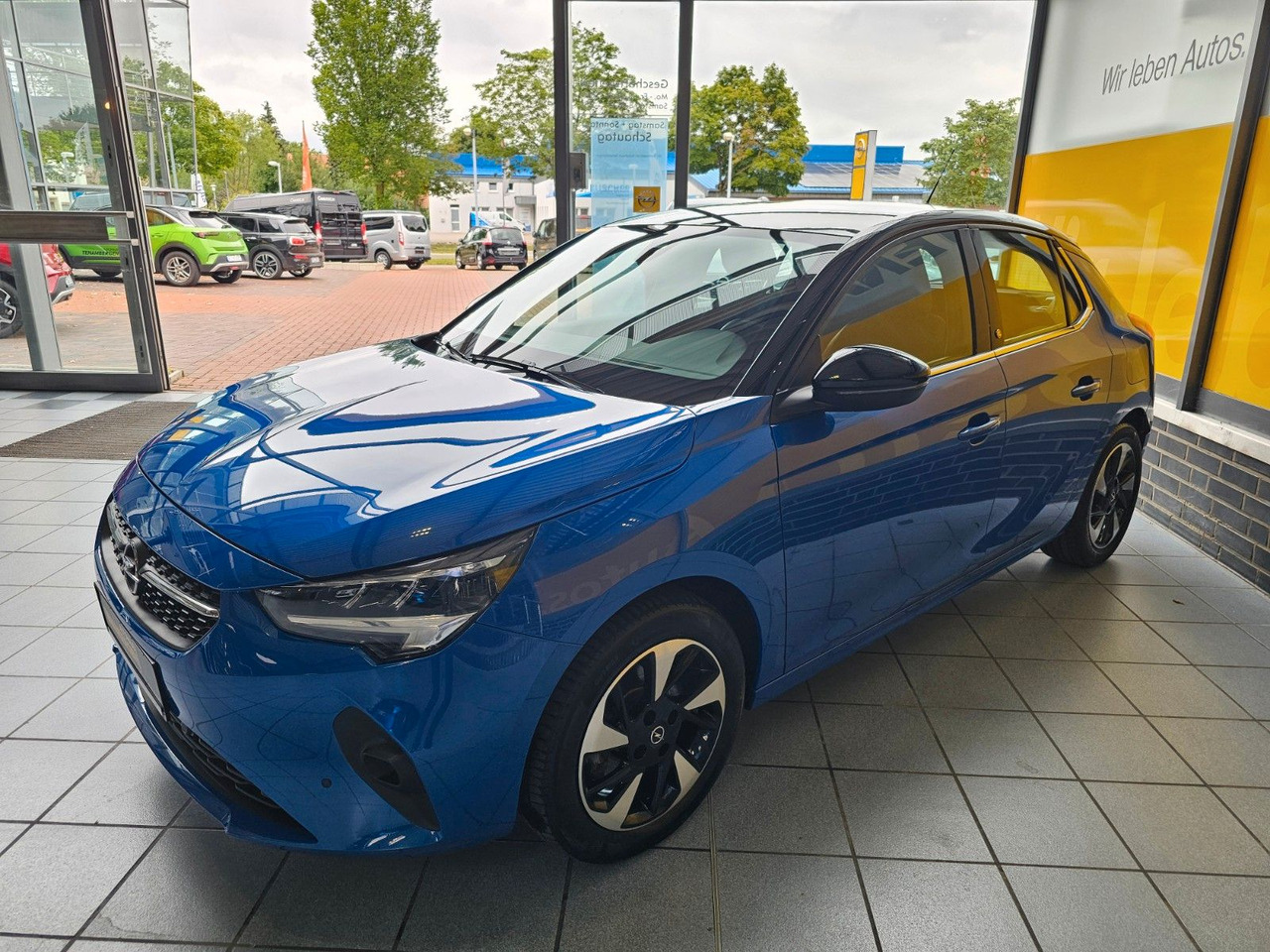Opel Corsa F Elegance Sommer+Winterreifen +Wärmepumpe - Osobní auto: obrázek 3 Opel Corsa F Elegance Sommer+Winterreifen +Wärmepumpe - Osobní auto: obrázek 3