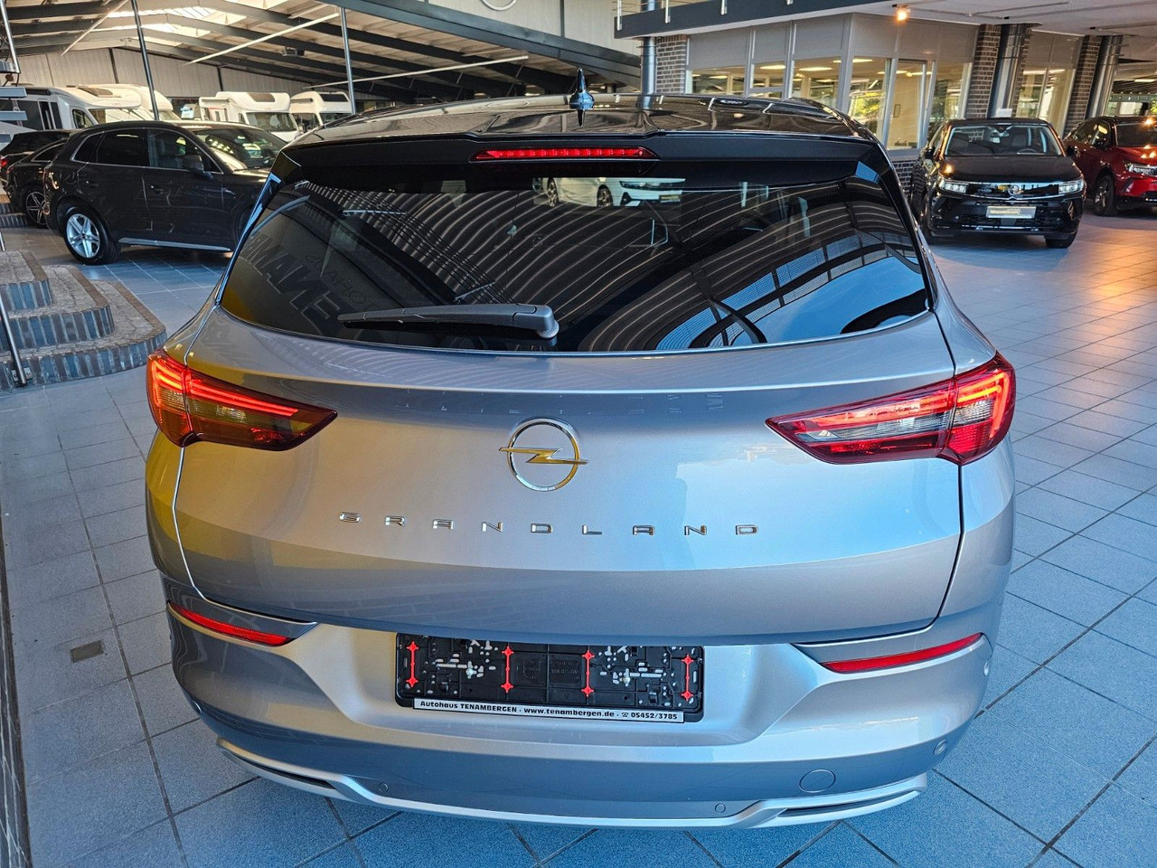 Opel Grandland (X) Elegance IntelliLux 360°Kamera ACC - SUV: obrázek 5 Opel Grandland (X) Elegance IntelliLux 360°Kamera ACC - SUV: obrázek 5