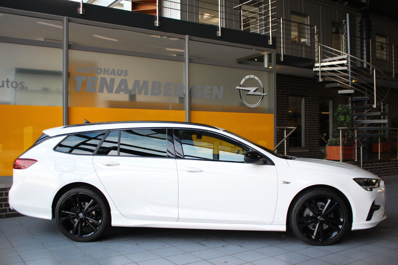 Opel Insignia B Sports Tourer Ultimate 4x4 AHK ACC - Osobní auto: obrázek 3 Opel Insignia B Sports Tourer Ultimate 4x4 AHK ACC - Osobní auto: obrázek 3