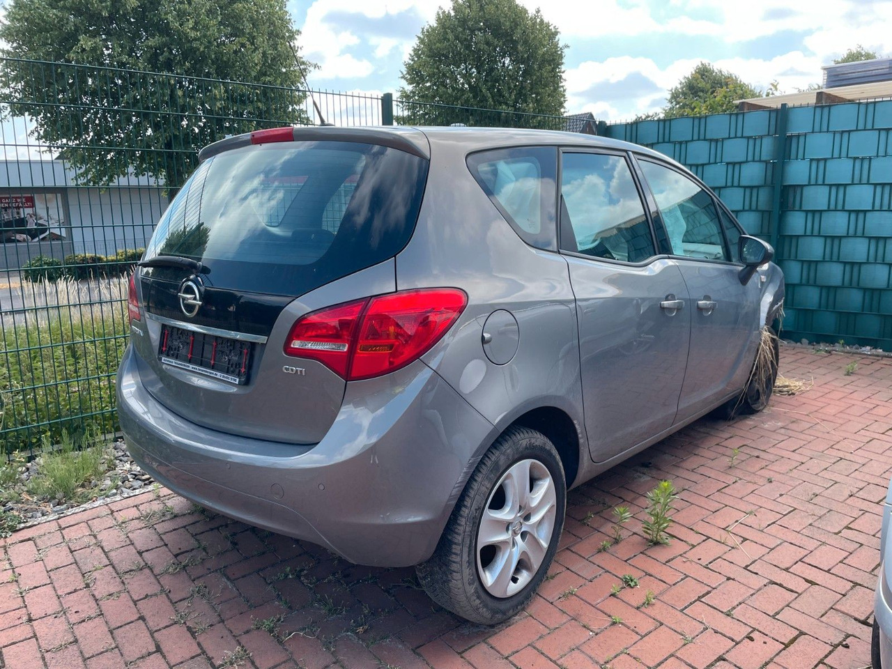 Opel Meriva B Edition - Mikrobus: obrázek 2 Opel Meriva B Edition - Mikrobus: obrázek 2