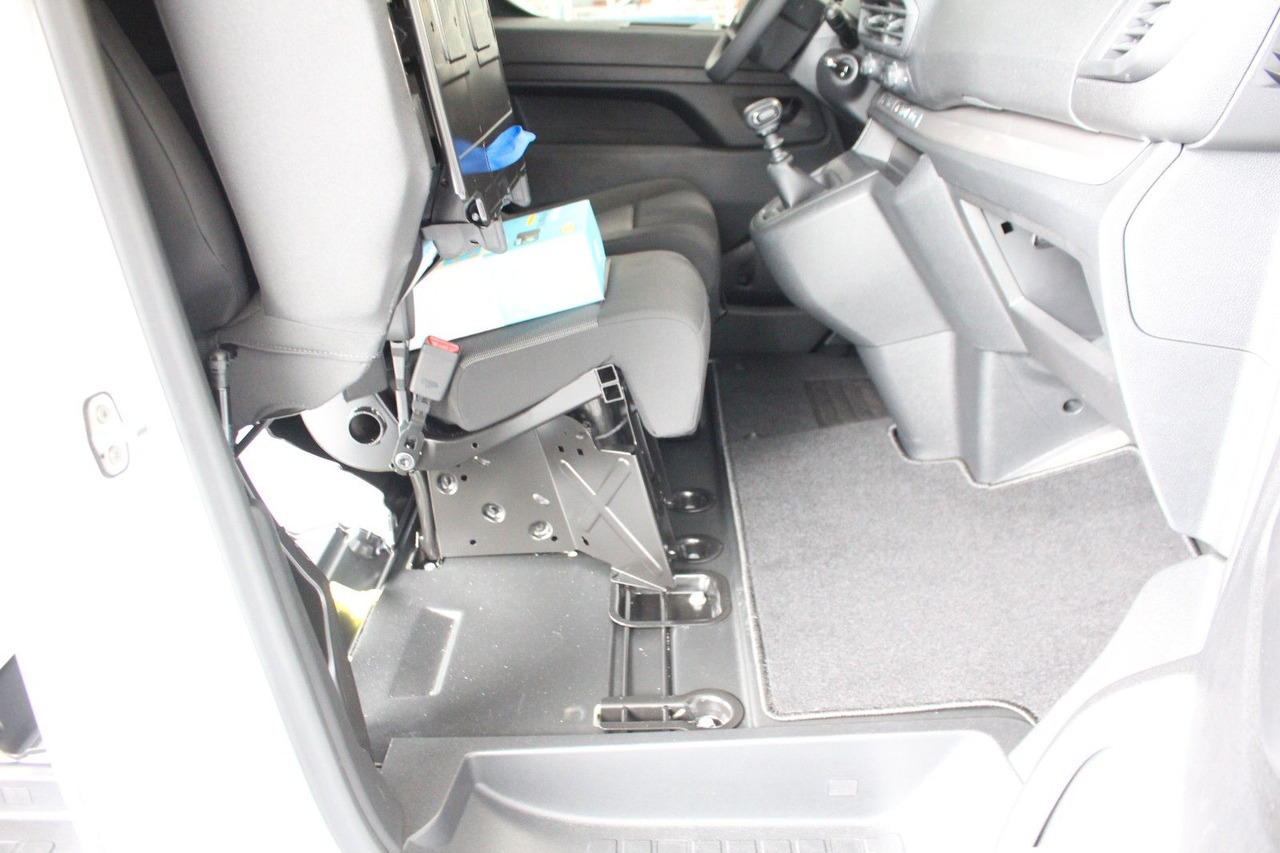 Malá dodávka Opel Vivaro Lang Klima Kamera Bluetooth: obrázek 14