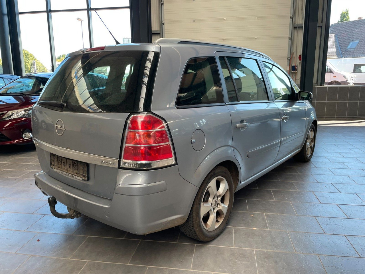 Opel Zafira B Edition - Mikrobus: obrázek 3 Opel Zafira B Edition - Mikrobus: obrázek 3